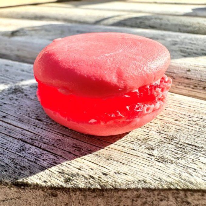 Savon forme macaron fourré